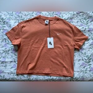 Brand New With Tags Nike Crop Top Size Medium